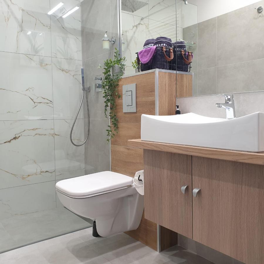 Q Amber - Garaż, Klimatyzacja, Netflix, Apartament *